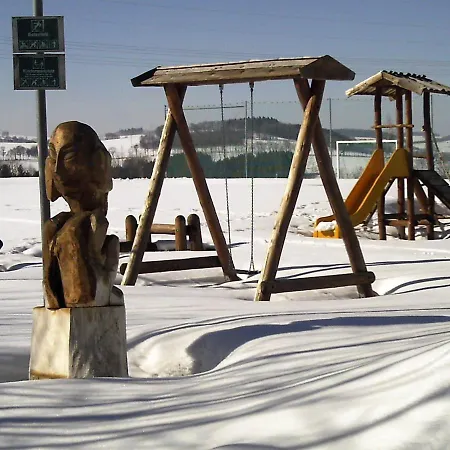 Apartamento Ferienwohnung-familie-sprunk Großrückerswalde